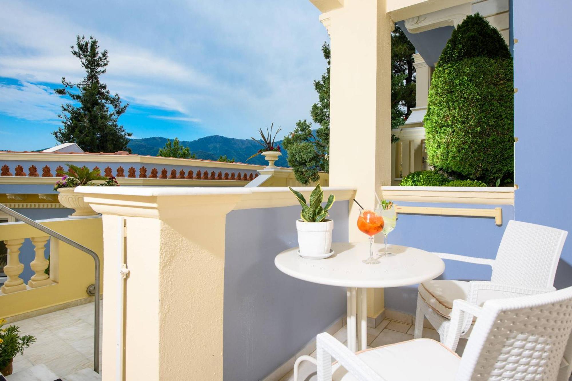 Enavlion Hotel Chrysi Ammoudia ภายนอก รูปภาพ