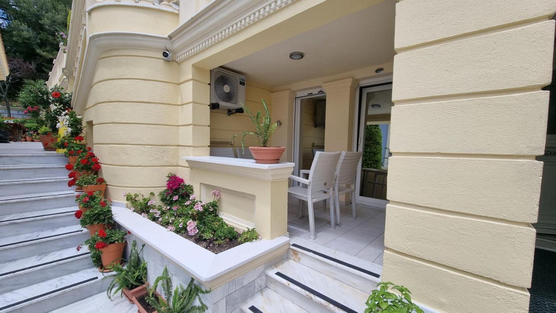 Enavlion Hotel Chrysi Ammoudia ภายนอก รูปภาพ